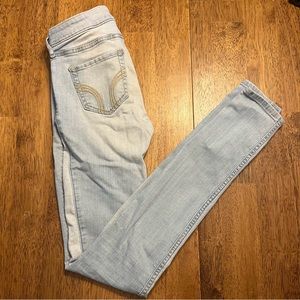 Hollister: 00L skinny